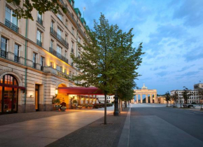 Отель Hotel Adlon Kempinski Berlin  Берлин